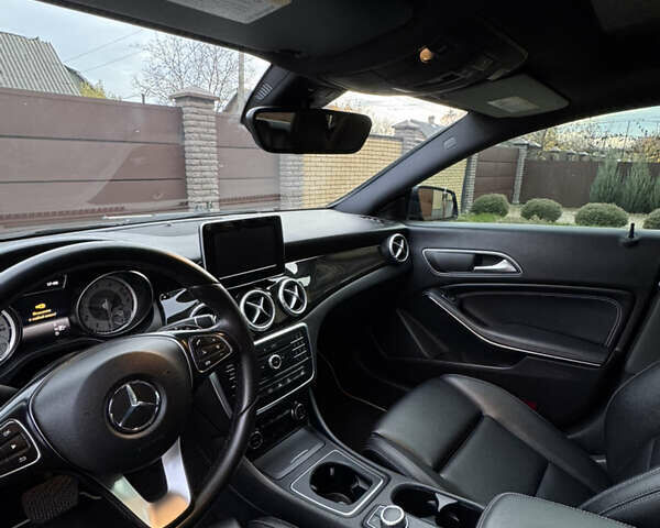 Черный Мерседес ЦЛА-класс, объемом двигателя 1.99 л и пробегом 148 тыс. км за 15500 $, фото 15 на Automoto.ua