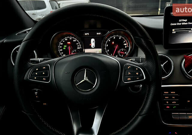 Чорний Мерседес ЦЛА-клас, об'ємом двигуна 1.99 л та пробігом 127 тис. км за 18500 $, фото 24 на Automoto.ua