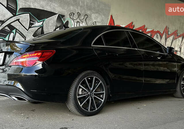 Черный Мерседес ЦЛА-класс, объемом двигателя 1.99 л и пробегом 124 тыс. км за 17500 $, фото 7 на Automoto.ua