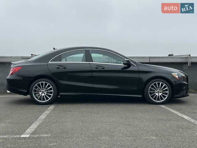 Чорний Мерседес ЦЛА-клас, об'ємом двигуна 2 л та пробігом 155 тис. км за 18490 $, фото 10 на Automoto.ua
