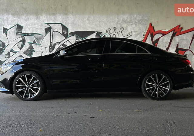 Черный Мерседес ЦЛА-класс, объемом двигателя 1.99 л и пробегом 124 тыс. км за 17500 $, фото 4 на Automoto.ua