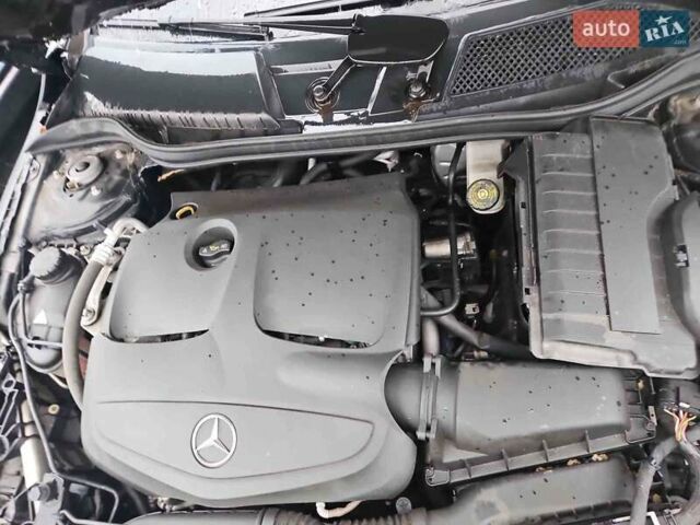 Черный Мерседес ЦЛА-класс, объемом двигателя 1.99 л и пробегом 96 тыс. км за 12500 $, фото 12 на Automoto.ua