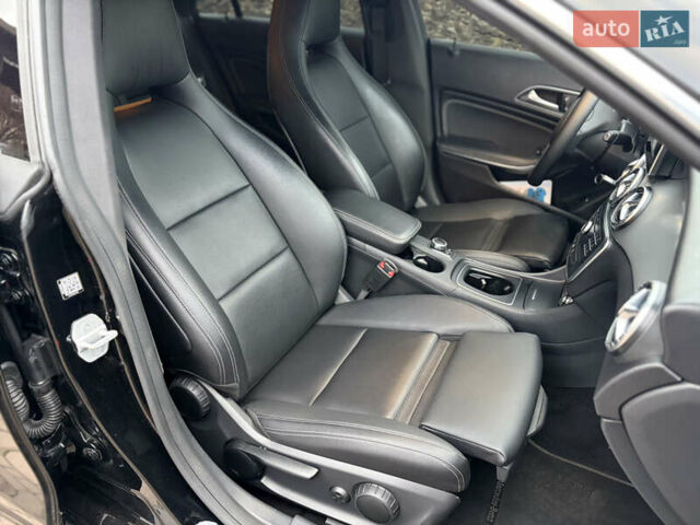 Чорний Мерседес ЦЛА-клас, об'ємом двигуна 1.99 л та пробігом 157 тис. км за 14500 $, фото 11 на Automoto.ua