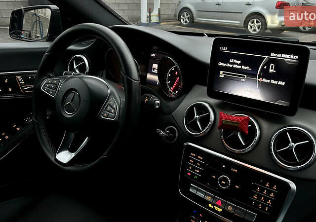 Чорний Мерседес ЦЛА-клас, об'ємом двигуна 1.99 л та пробігом 127 тис. км за 18500 $, фото 26 на Automoto.ua