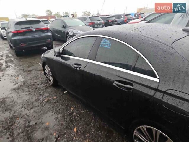 Черный Мерседес ЦЛА-класс, объемом двигателя 1.99 л и пробегом 96 тыс. км за 12500 $, фото 6 на Automoto.ua