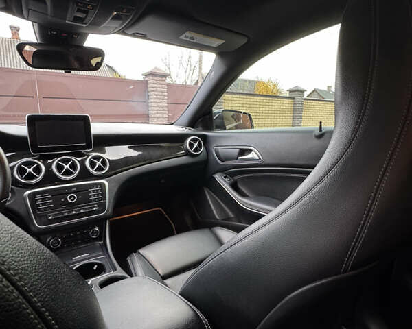 Черный Мерседес ЦЛА-класс, объемом двигателя 1.99 л и пробегом 148 тыс. км за 15500 $, фото 18 на Automoto.ua