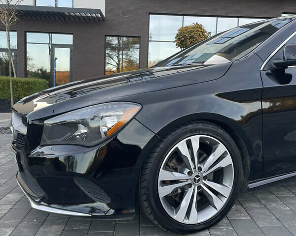 Черный Мерседес ЦЛА-класс, объемом двигателя 1.99 л и пробегом 104 тыс. км за 18500 $, фото 2 на Automoto.ua