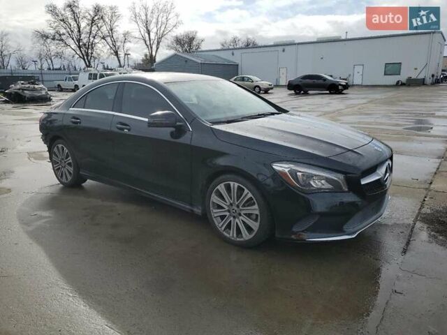 Черный Мерседес ЦЛА-класс, объемом двигателя 1.99 л и пробегом 96 тыс. км за 3000 $, фото 3 на Automoto.ua
