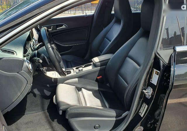 Чорний Мерседес ЦЛА-клас, об'ємом двигуна 2 л та пробігом 157 тис. км за 22700 $, фото 7 на Automoto.ua