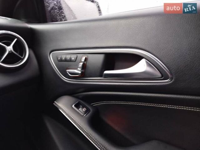 Черный Мерседес ЦЛА-класс, объемом двигателя 2 л и пробегом 158 тыс. км за 17500 $, фото 15 на Automoto.ua