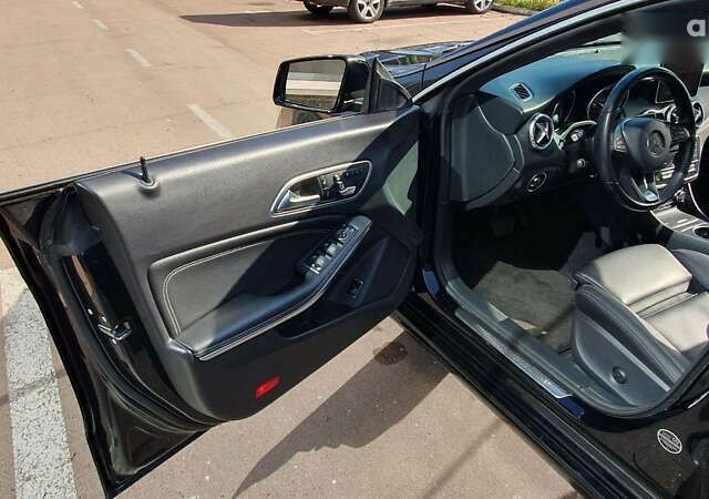 Чорний Мерседес ЦЛА-клас, об'ємом двигуна 2 л та пробігом 157 тис. км за 22700 $, фото 14 на Automoto.ua