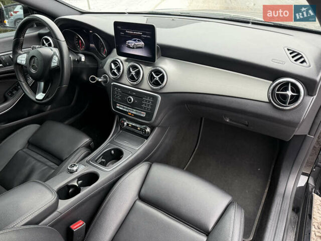 Чорний Мерседес ЦЛА-клас, об'ємом двигуна 0 л та пробігом 173 тис. км за 16450 $, фото 37 на Automoto.ua