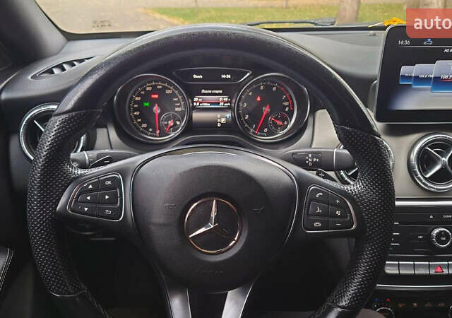 Черный Мерседес ЦЛА-класс, объемом двигателя 1.99 л и пробегом 123 тыс. км за 20000 $, фото 28 на Automoto.ua