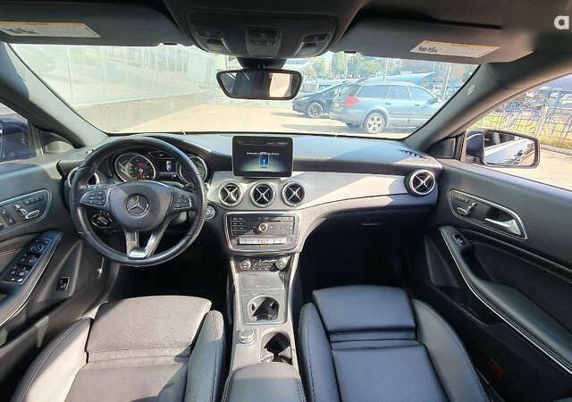 Чорний Мерседес ЦЛА-клас, об'ємом двигуна 2 л та пробігом 157 тис. км за 22700 $, фото 9 на Automoto.ua