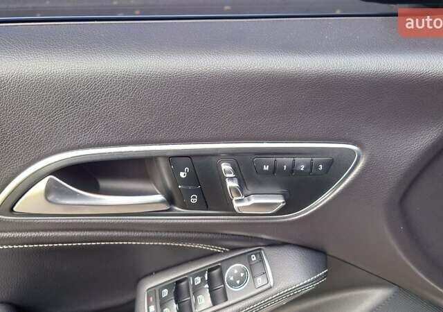 Черный Мерседес ЦЛА-класс, объемом двигателя 1.99 л и пробегом 122 тыс. км за 19000 $, фото 26 на Automoto.ua