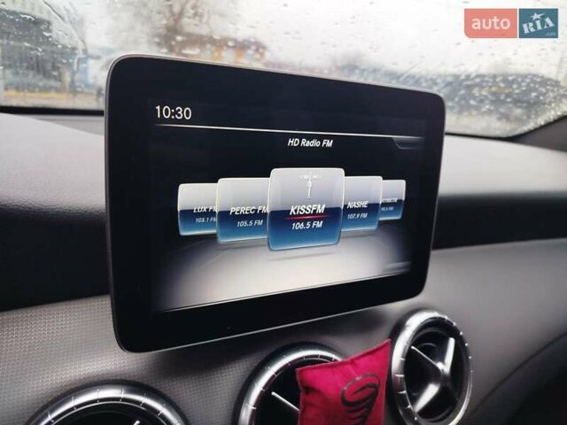 Черный Мерседес ЦЛА-класс, объемом двигателя 2 л и пробегом 158 тыс. км за 17500 $, фото 13 на Automoto.ua