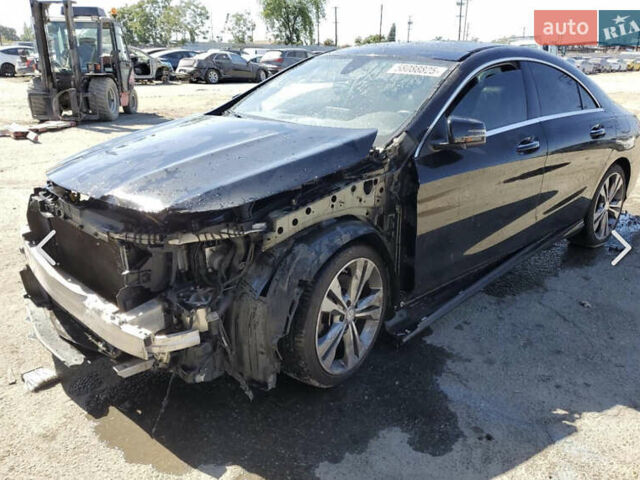 Черный Мерседес ЦЛА-класс, объемом двигателя 2 л и пробегом 98 тыс. км за 13100 $, фото 9 на Automoto.ua