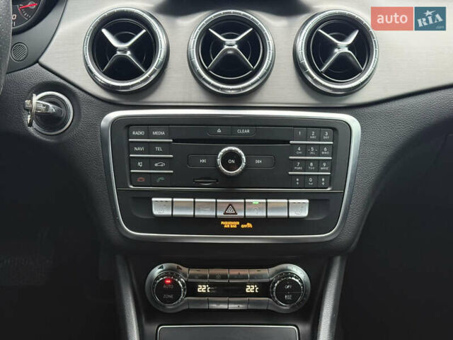Чорний Мерседес ЦЛА-клас, об'ємом двигуна 0 л та пробігом 173 тис. км за 16450 $, фото 26 на Automoto.ua