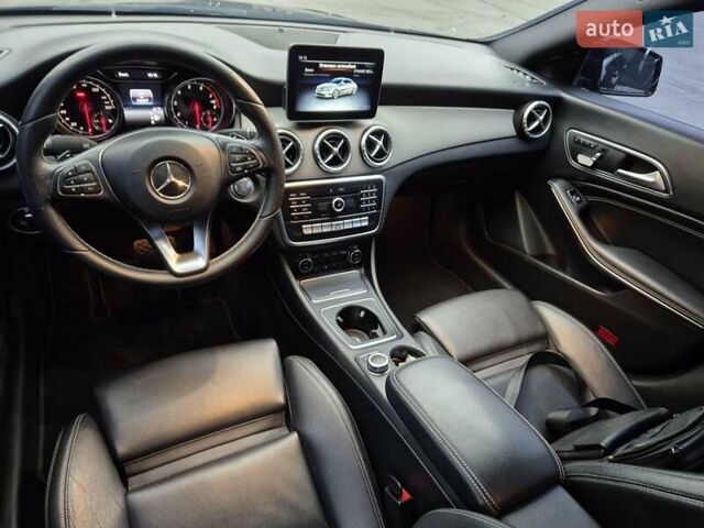 Чорний Мерседес ЦЛА-клас, об'ємом двигуна 1.99 л та пробігом 136 тис. км за 16700 $, фото 20 на Automoto.ua
