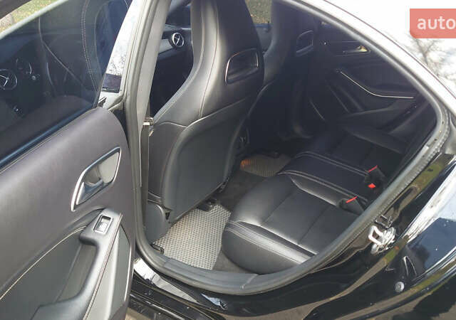 Черный Мерседес ЦЛА-класс, объемом двигателя 1.99 л и пробегом 123 тыс. км за 20000 $, фото 9 на Automoto.ua