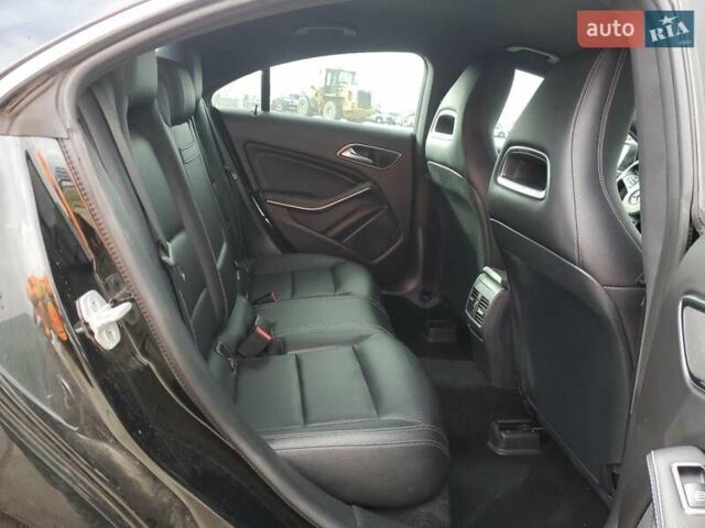 Черный Мерседес ЦЛА-класс, объемом двигателя 1.99 л и пробегом 96 тыс. км за 3000 $, фото 8 на Automoto.ua