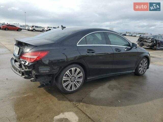 Черный Мерседес ЦЛА-класс, объемом двигателя 1.99 л и пробегом 96 тыс. км за 3000 $, фото 2 на Automoto.ua