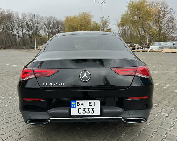 Чорний Мерседес ЦЛА-клас, об'ємом двигуна 1.99 л та пробігом 123 тис. км за 26990 $, фото 4 на Automoto.ua