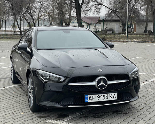 Черный Мерседес ЦЛА-класс, объемом двигателя 2 л и пробегом 30 тыс. км за 31500 $, фото 2 на Automoto.ua