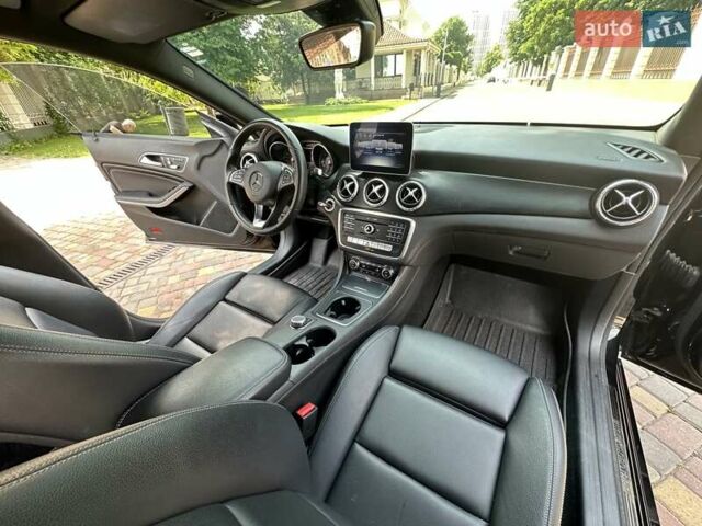 Черный Мерседес ЦЛА-класс, объемом двигателя 1.99 л и пробегом 127 тыс. км за 20500 $, фото 40 на Automoto.ua