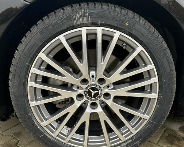 Чорний Мерседес ЦЛА-клас, об'ємом двигуна 1.99 л та пробігом 123 тис. км за 26990 $, фото 10 на Automoto.ua