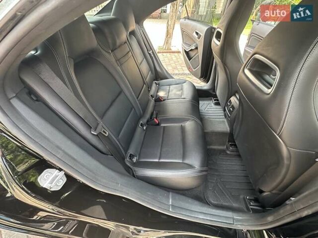 Черный Мерседес ЦЛА-класс, объемом двигателя 1.99 л и пробегом 127 тыс. км за 20500 $, фото 47 на Automoto.ua