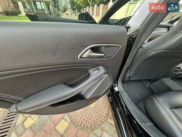Черный Мерседес ЦЛА-класс, объемом двигателя 1.99 л и пробегом 127 тыс. км за 20500 $, фото 44 на Automoto.ua
