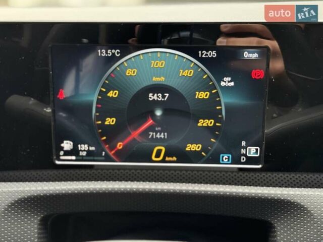 Черный Мерседес ЦЛА-класс, объемом двигателя 2 л и пробегом 71 тыс. км за 28900 $, фото 23 на Automoto.ua