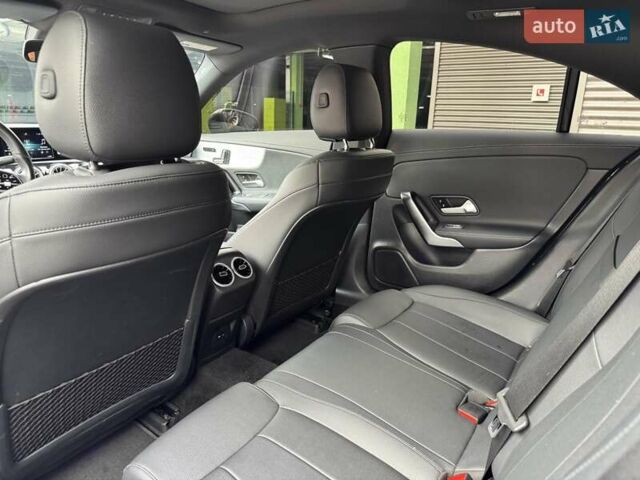 Черный Мерседес ЦЛА-класс, объемом двигателя 2 л и пробегом 71 тыс. км за 28900 $, фото 30 на Automoto.ua