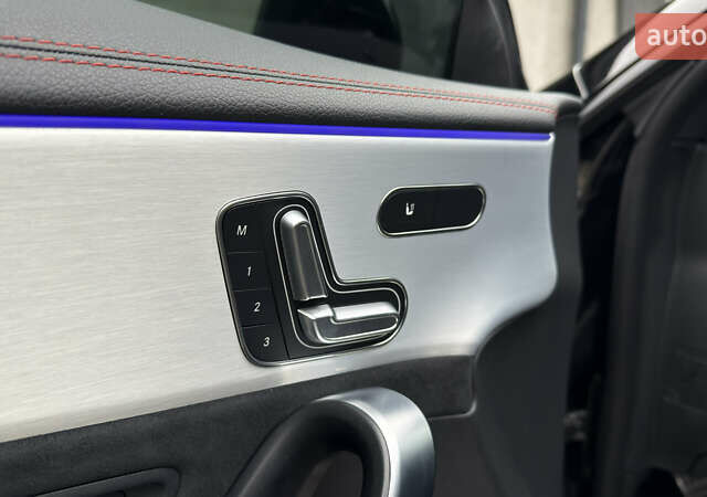 Черный Мерседес ЦЛА-класс, объемом двигателя 1.99 л и пробегом 22 тыс. км за 54000 $, фото 46 на Automoto.ua