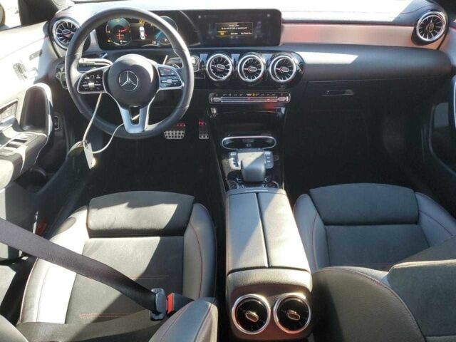 Чорний Мерседес ЦЛА-клас, об'ємом двигуна 2 л та пробігом 18 тис. км за 4500 $, фото 7 на Automoto.ua