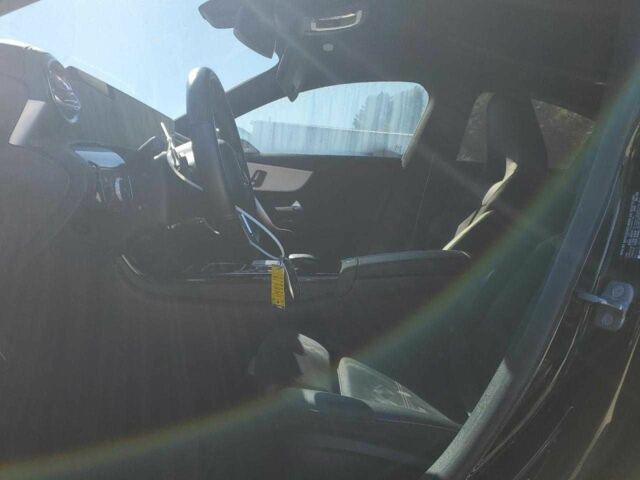 Чорний Мерседес ЦЛА-клас, об'ємом двигуна 2 л та пробігом 18 тис. км за 4500 $, фото 6 на Automoto.ua