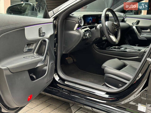 Чорний Мерседес ЦЛА-клас, об'ємом двигуна 2 л та пробігом 11 тис. км за 41000 $, фото 12 на Automoto.ua