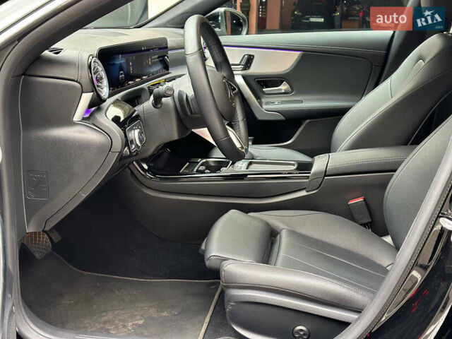 Чорний Мерседес ЦЛА-клас, об'ємом двигуна 2 л та пробігом 11 тис. км за 41000 $, фото 13 на Automoto.ua