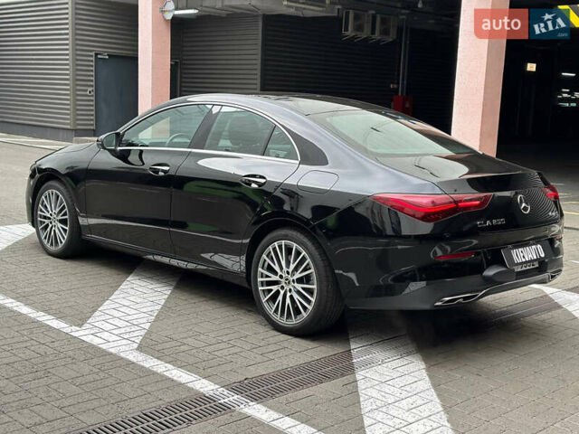 Чорний Мерседес ЦЛА-клас, об'ємом двигуна 2 л та пробігом 11 тис. км за 41000 $, фото 5 на Automoto.ua