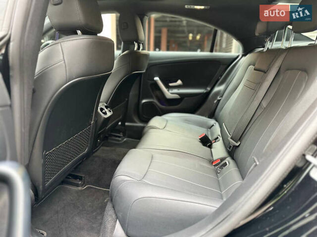 Чорний Мерседес ЦЛА-клас, об'ємом двигуна 2 л та пробігом 11 тис. км за 41000 $, фото 16 на Automoto.ua