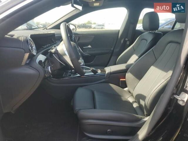 Черный Мерседес ЦЛА-класс, объемом двигателя 1.99 л и пробегом 4 тыс. км за 37000 $, фото 6 на Automoto.ua