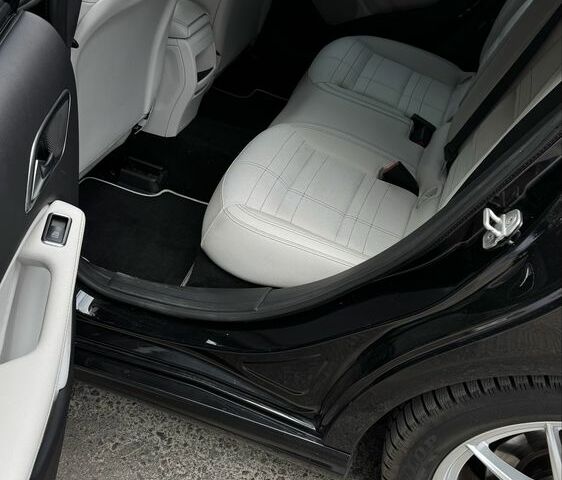 Черный Мерседес ЦЛА-класс, объемом двигателя 2.1 л и пробегом 299 тыс. км за 19800 $, фото 6 на Automoto.ua