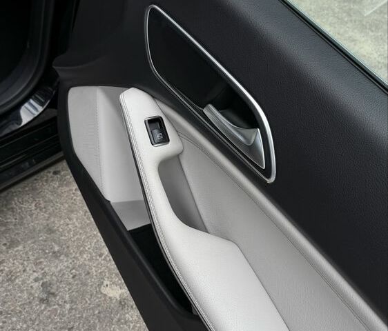 Черный Мерседес ЦЛА-класс, объемом двигателя 2.1 л и пробегом 299 тыс. км за 19800 $, фото 7 на Automoto.ua