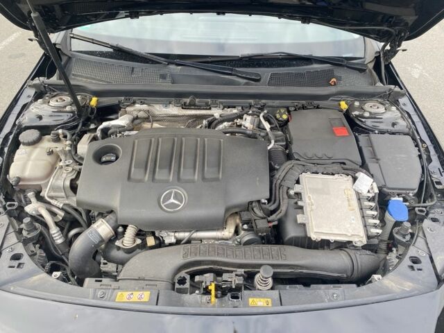 Черный Мерседес ЦЛА-класс, объемом двигателя 2 л и пробегом 112 тыс. км за 25000 $, фото 11 на Automoto.ua