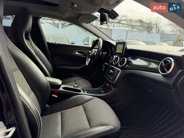 Фиолетовый Мерседес ЦЛА-класс, объемом двигателя 1.8 л и пробегом 250 тыс. км за 14850 $, фото 24 на Automoto.ua