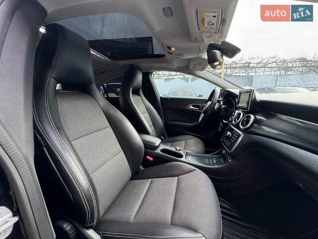 Фиолетовый Мерседес ЦЛА-класс, объемом двигателя 1.8 л и пробегом 250 тыс. км за 14850 $, фото 25 на Automoto.ua