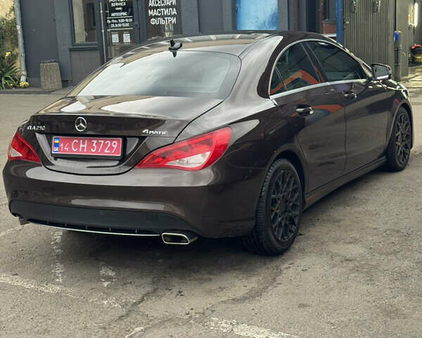 Коричневий Мерседес ЦЛА-клас, об'ємом двигуна 1.99 л та пробігом 166 тис. км за 14200 $, фото 3 на Automoto.ua