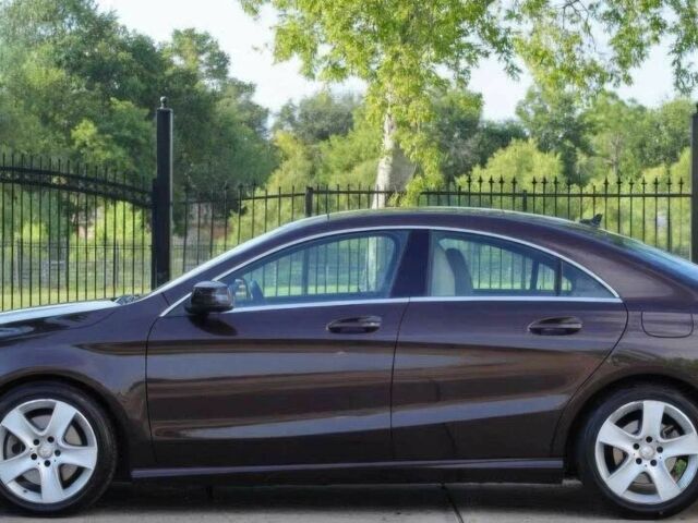 Коричневий Мерседес ЦЛА-клас, об'ємом двигуна 2 л та пробігом 71 тис. км за 9000 $, фото 4 на Automoto.ua