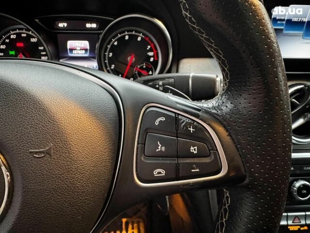 Красный Мерседес ЦЛА-класс, объемом двигателя 2 л и пробегом 128 тыс. км за 17490 $, фото 16 на Automoto.ua